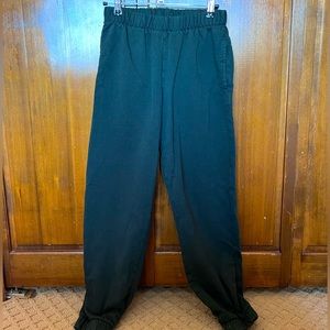 Brandy Melville Rosa Sweatpants Forest Dark Green